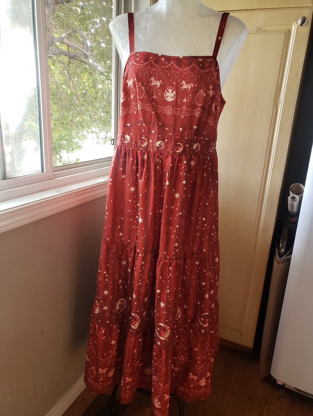 NWT BloomChic CELESTIAL Red Dress With Pokets
